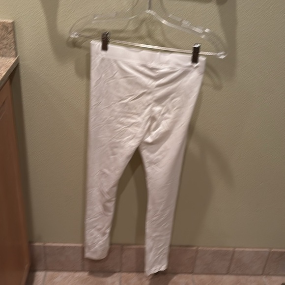 Tucker + Tate Cream kids Leggings - Picture 8 of 8